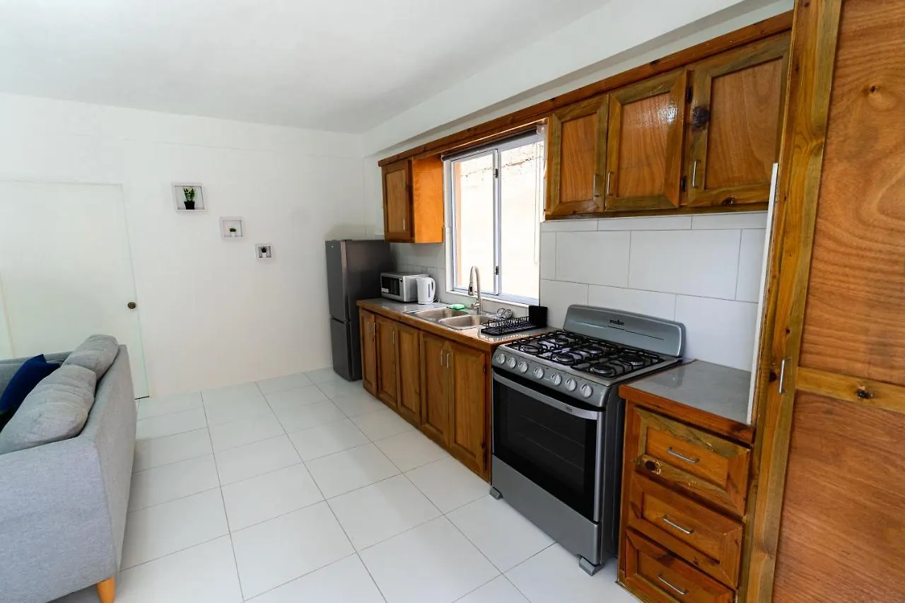 Union Luxuries Daire Castries