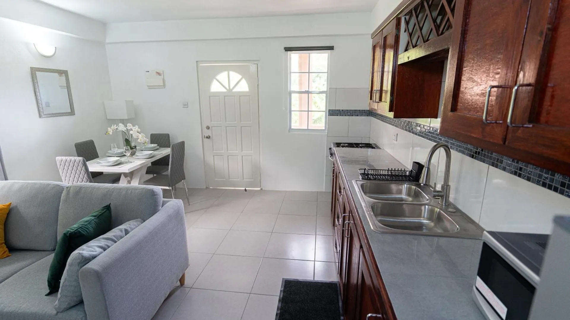 Union Luxuries Daire Castries 0*,